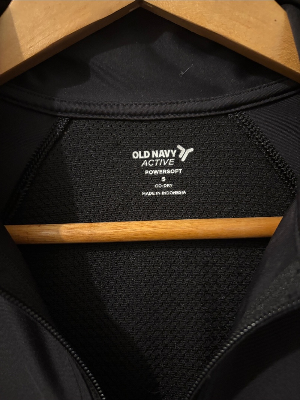 Old Navy Black Full-Zip Performance Jacket - Picture 2 of 4